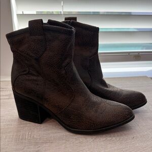 Dirty Laundry Dark Brown Heeled Boots